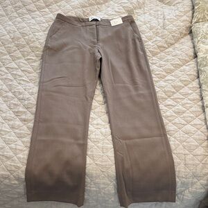 Abercrombie & Fitch Low Rise Slim Boot Pant (short length)